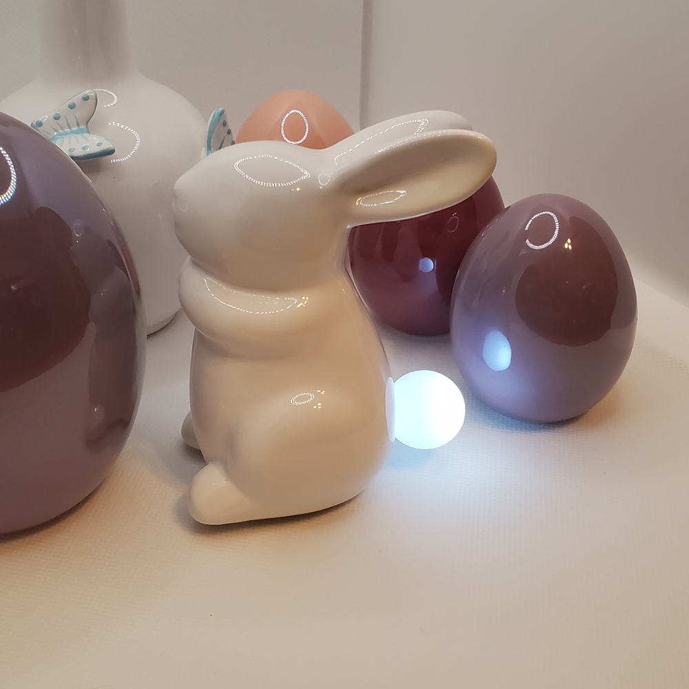 Bunny & Eggs Porcelain Table Decor, 6 Piece Set /Bundle. Super Cute & Si… - Picture 3 of 8